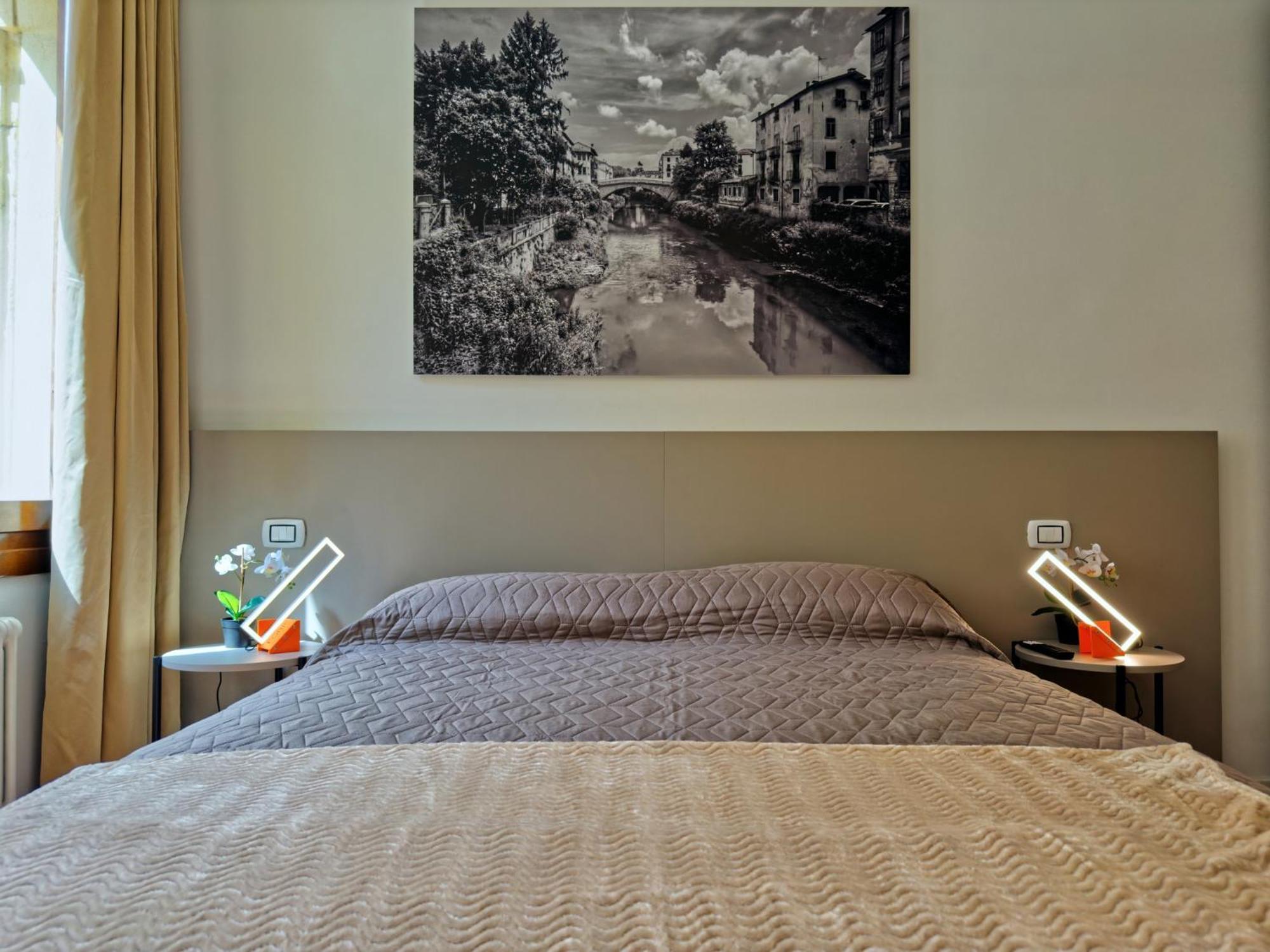 Apartment Ponte Degli Angeli Modern And Apartment! Vicenza